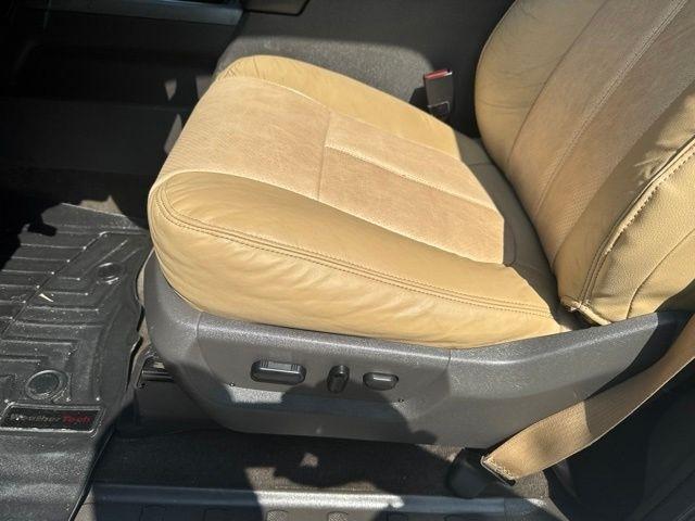 Ford Super Duty F-250 SRW  2012