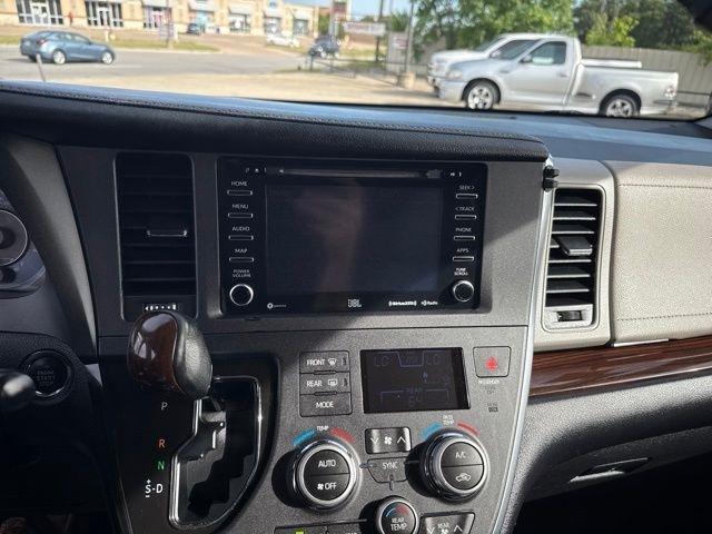 Toyota Sienna  2019