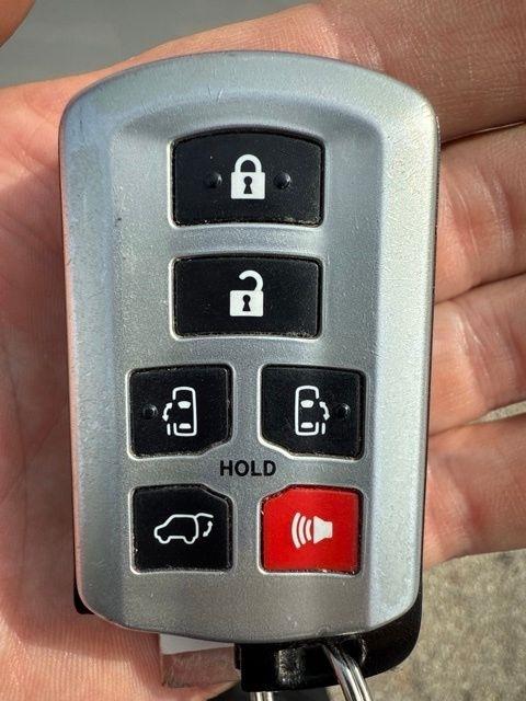 Toyota Sienna  2019