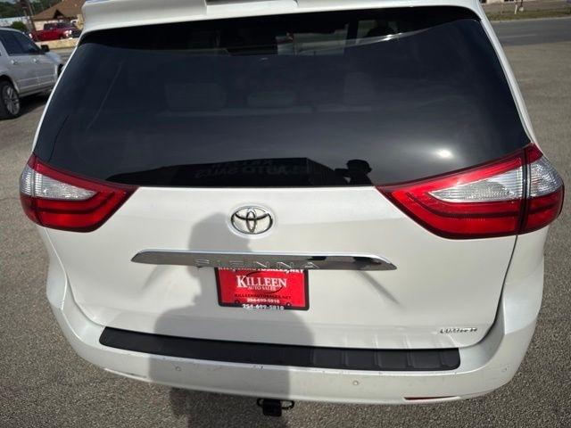 Toyota Sienna  2019
