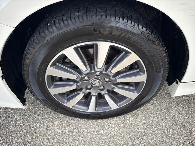 Toyota Sienna  2019