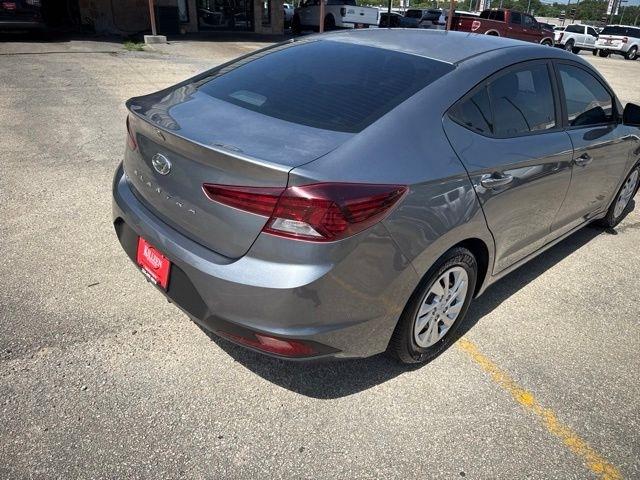 Hyundai Elantra  2019