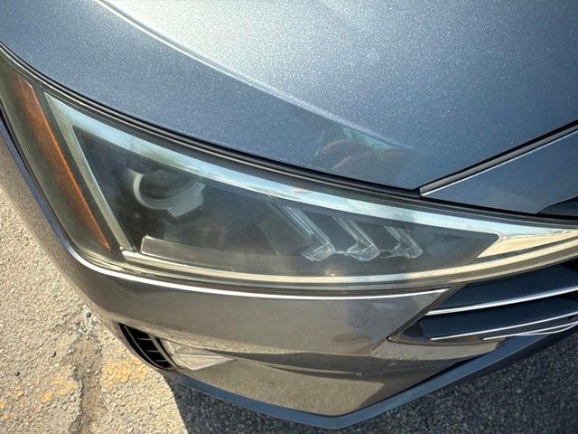 Hyundai Elantra  2019