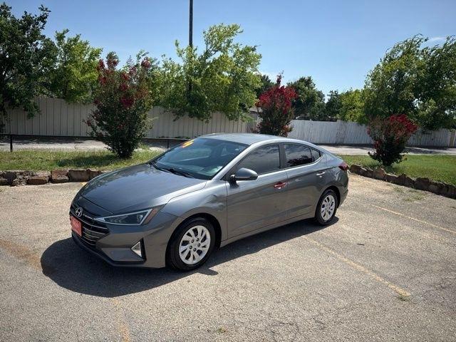 Hyundai Elantra  2019