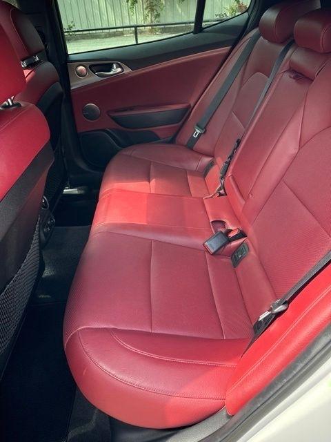 Kia Stinger  2018