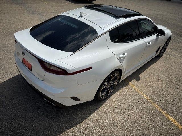 Kia Stinger  2018