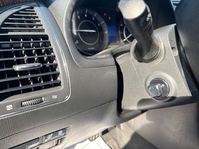 Nissan Armada  2019