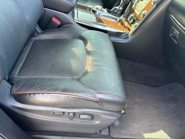 Nissan Armada  2019