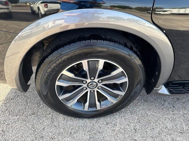 Nissan Armada  2019