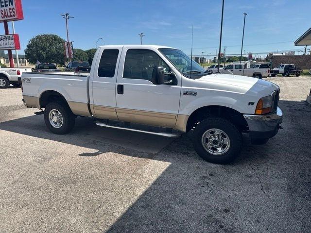 Ford Super Duty F-250  2001