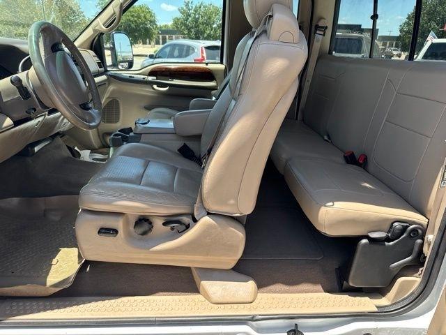 Ford Super Duty F-250  2001
