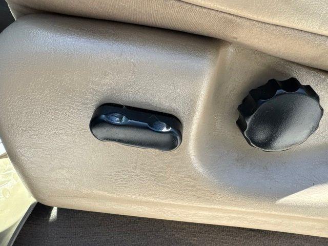Ford Super Duty F-250  2001