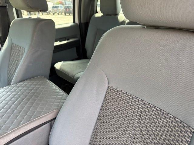 Ford Super Duty F-250 SRW  2014
