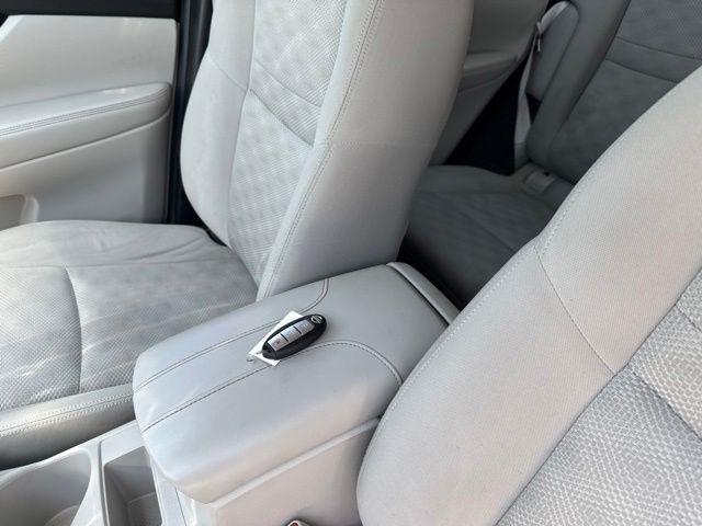 Nissan Rogue Sport  2020