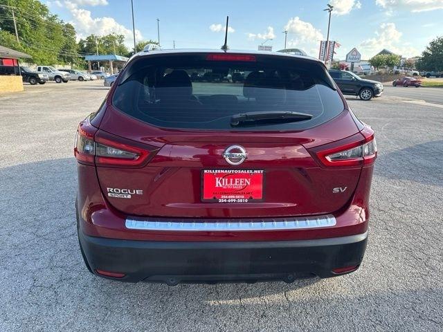 Nissan Rogue Sport  2020
