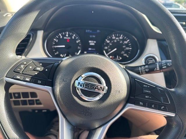 Nissan Rogue Sport  2020