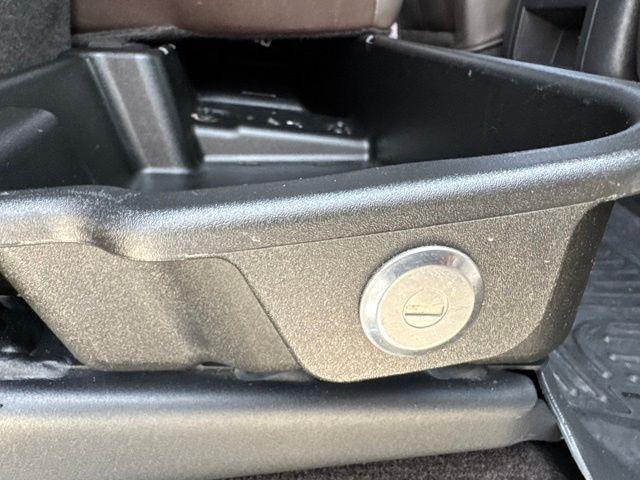 Ford Super Duty F-250 SRW  2016
