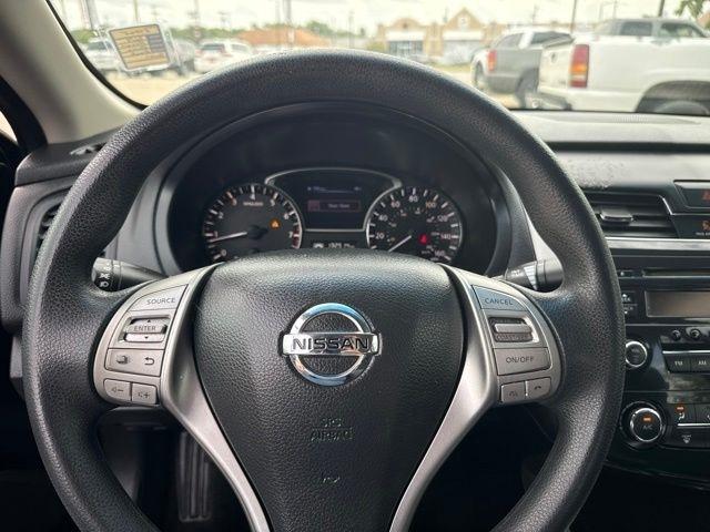 Nissan Altima  2014