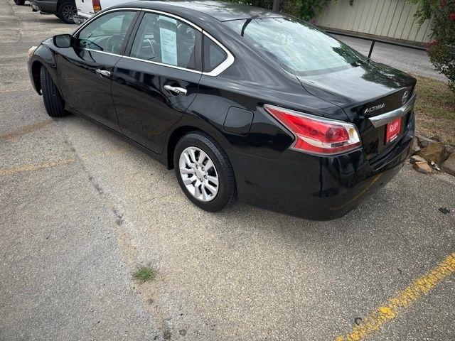 Nissan Altima  2014
