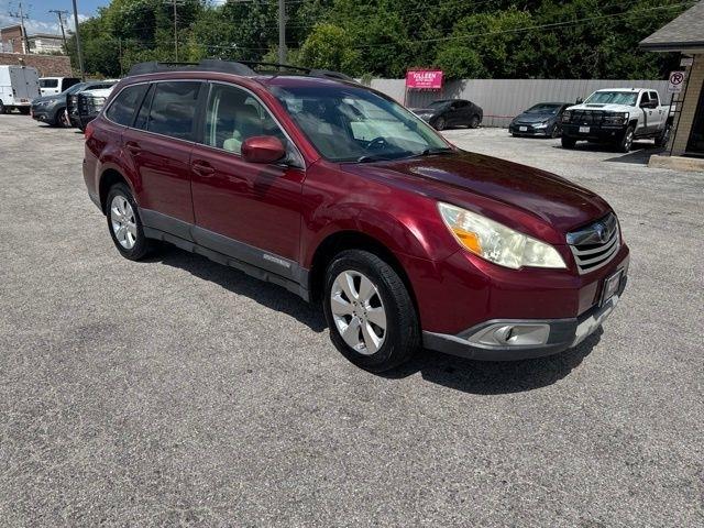 Subaru Outback  2011