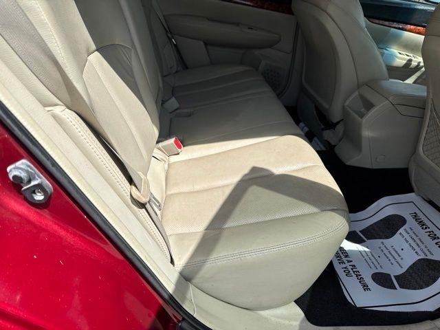 Subaru Outback  2011