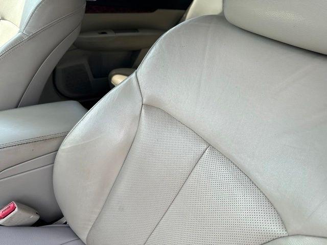 Subaru Outback  2011