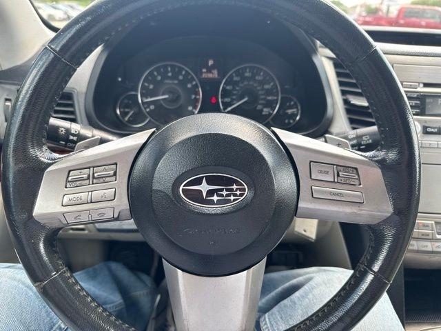 Subaru Outback  2011