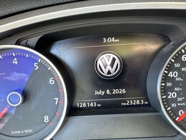 Volkswagen Touareg  2016
