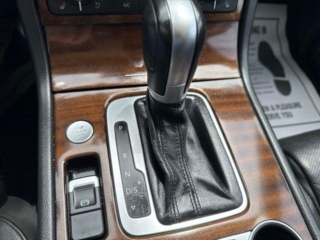 Volkswagen Touareg  2016