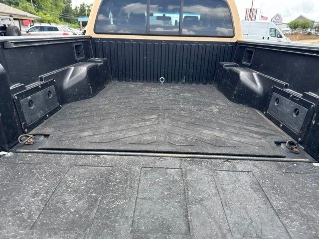 Toyota Tacoma  2005