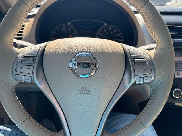 Nissan Altima  2013
