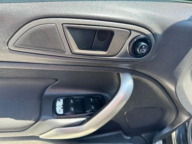 Ford Fiesta  2012