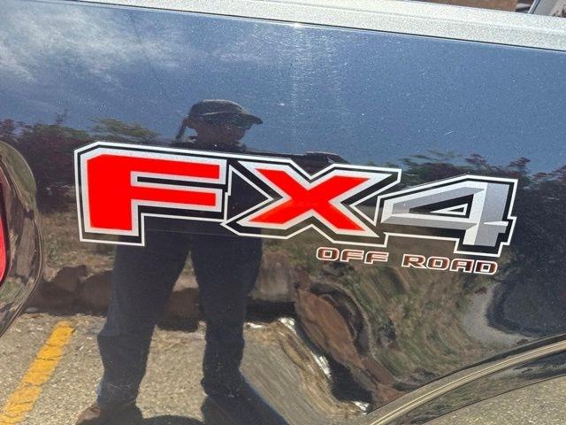 Ford F-150  2021