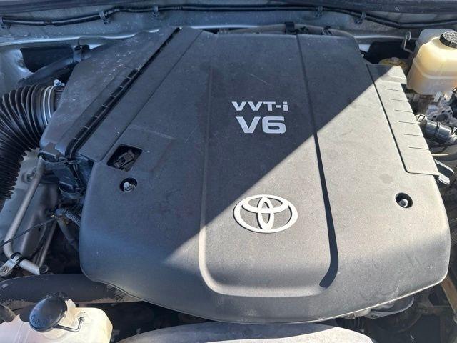 Toyota Tacoma  2010