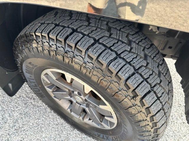 Nissan Xterra  2014