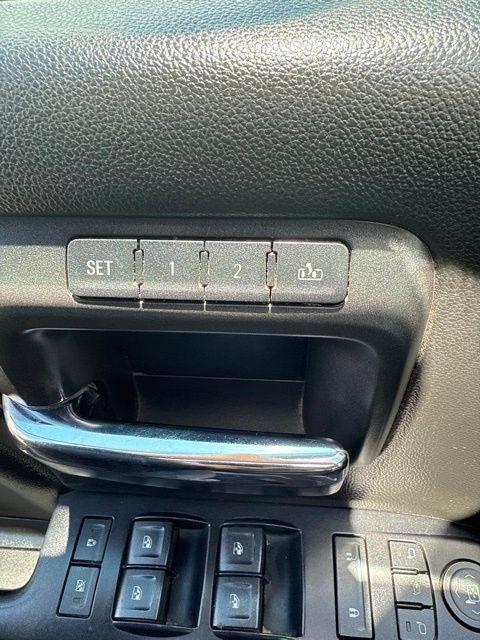Chevrolet Silverado 2500HD Built After Aug 14  2015
