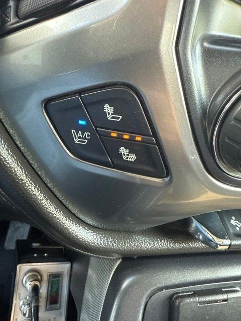 Chevrolet Silverado 2500HD Built After Aug 14  2015