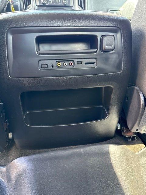 Chevrolet Silverado 2500HD Built After Aug 14  2015