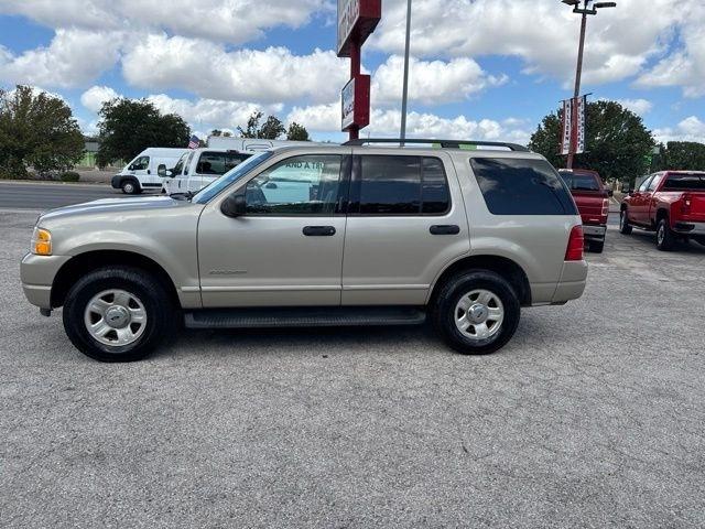 2004 Ford Explorer XLT