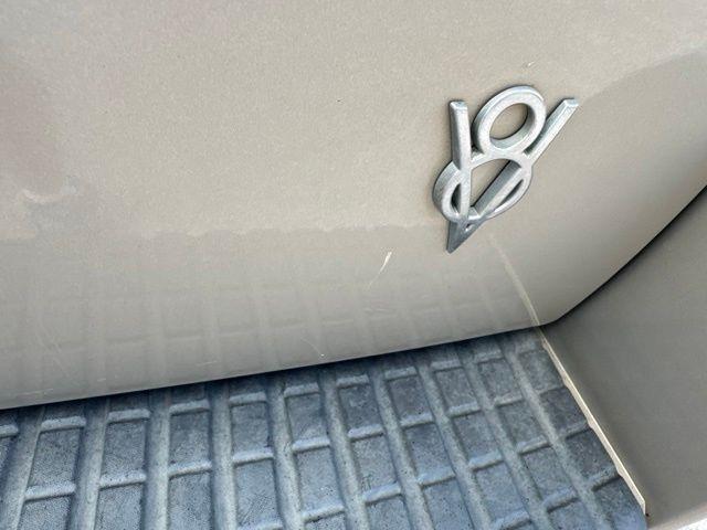 Ford Explorer  2004