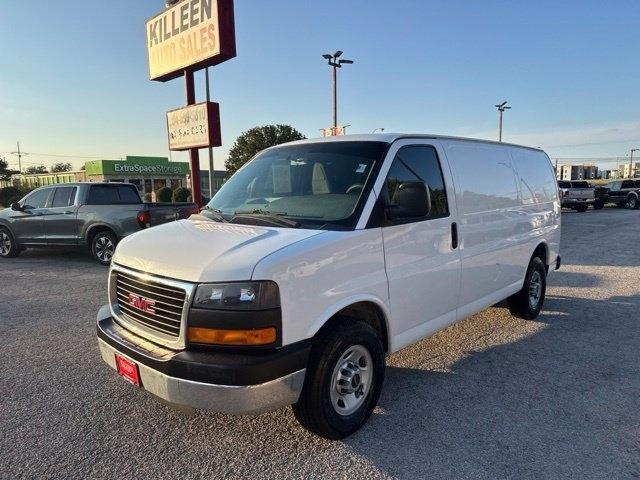 GMC Savana Cargo Van  2016