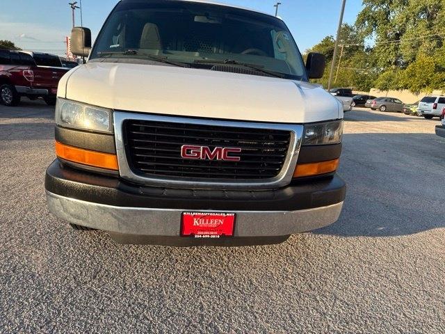 GMC Savana Cargo Van  2016