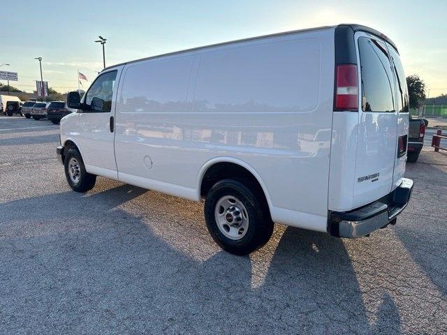GMC Savana Cargo Van  2016