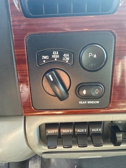Ford Super Duty F-350 DRW  2006