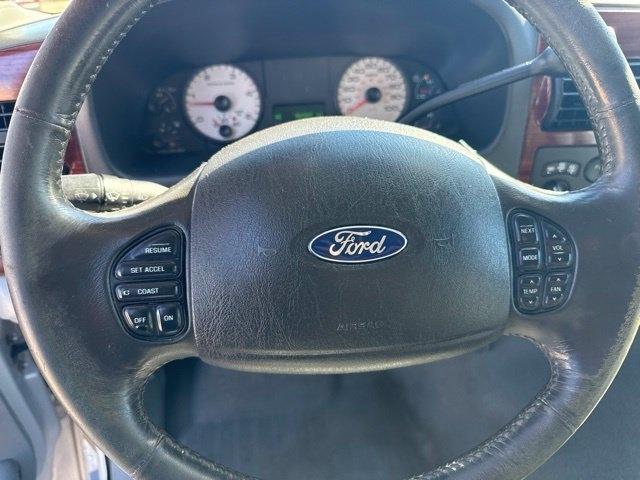Ford Super Duty F-350 DRW  2006