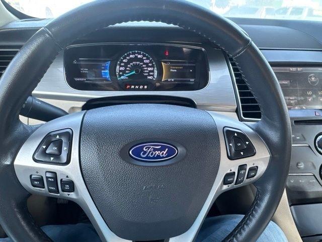 Ford Taurus  2014