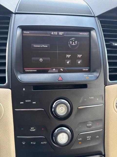 Ford Taurus  2014