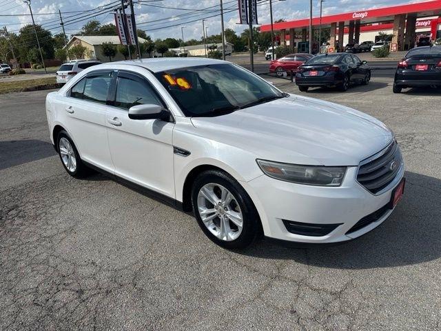 Ford Taurus  2014