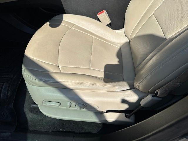 Buick Enclave  2020