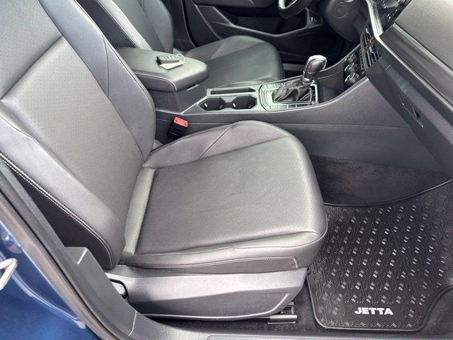 Volkswagen Jetta  2019